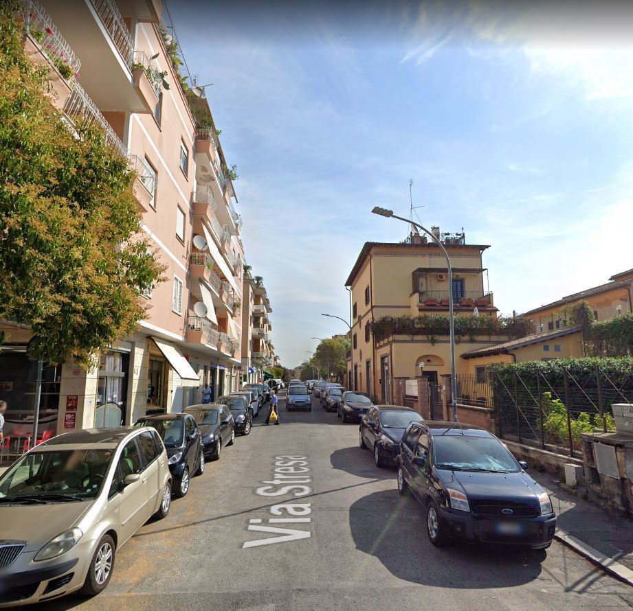 Negozio in affitto a Roma