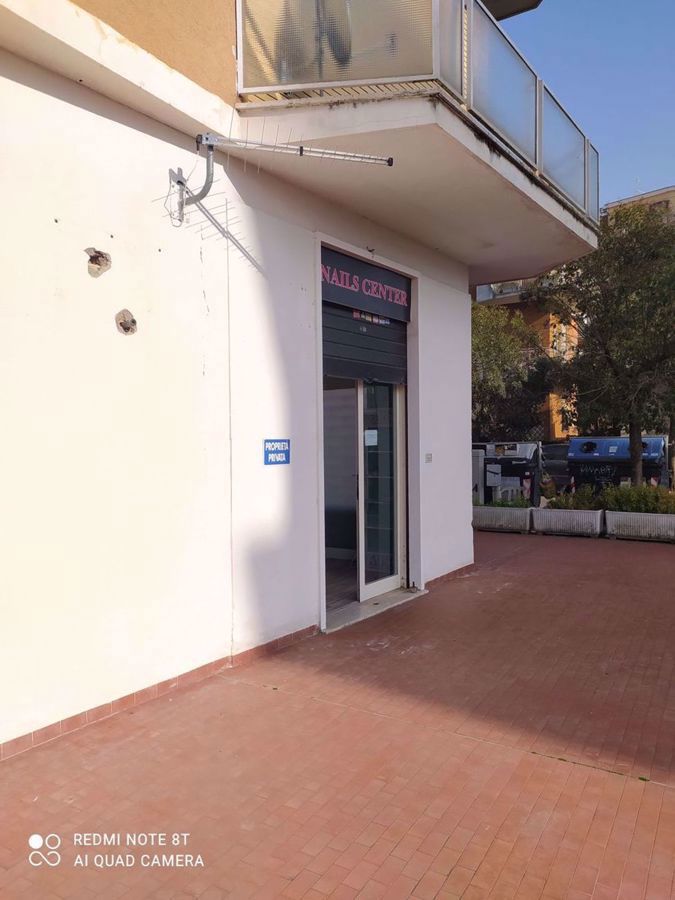 Negozio in affitto a Roma