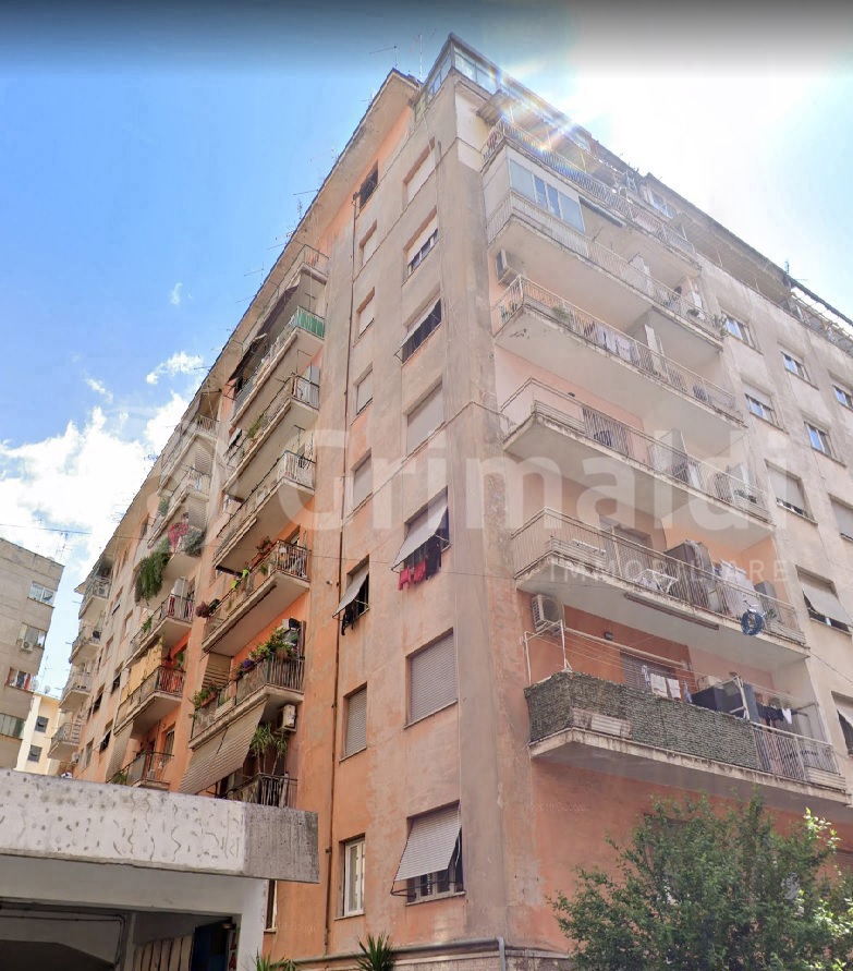 Monolocale arredato in affitto a Roma