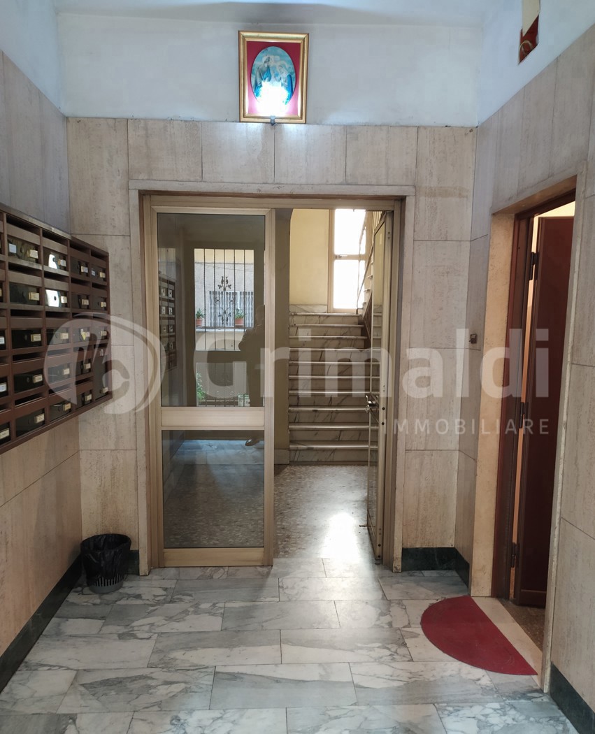 Monolocale arredato in affitto a Roma