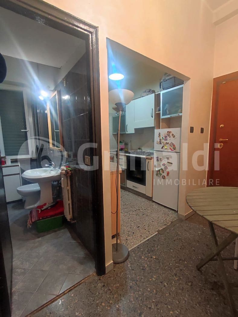 Monolocale arredato in affitto a Roma