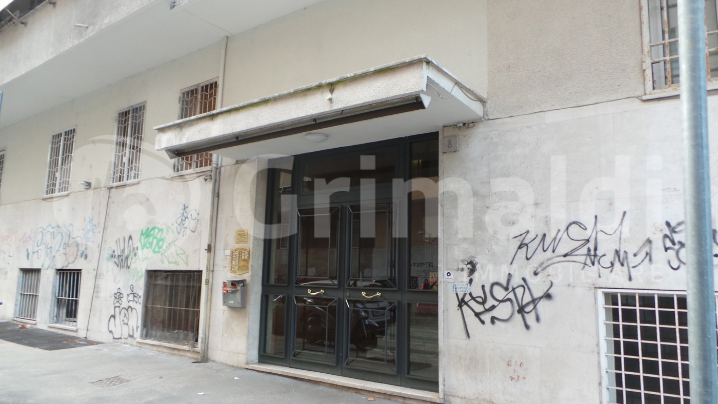Monolocale arredato in affitto a Roma