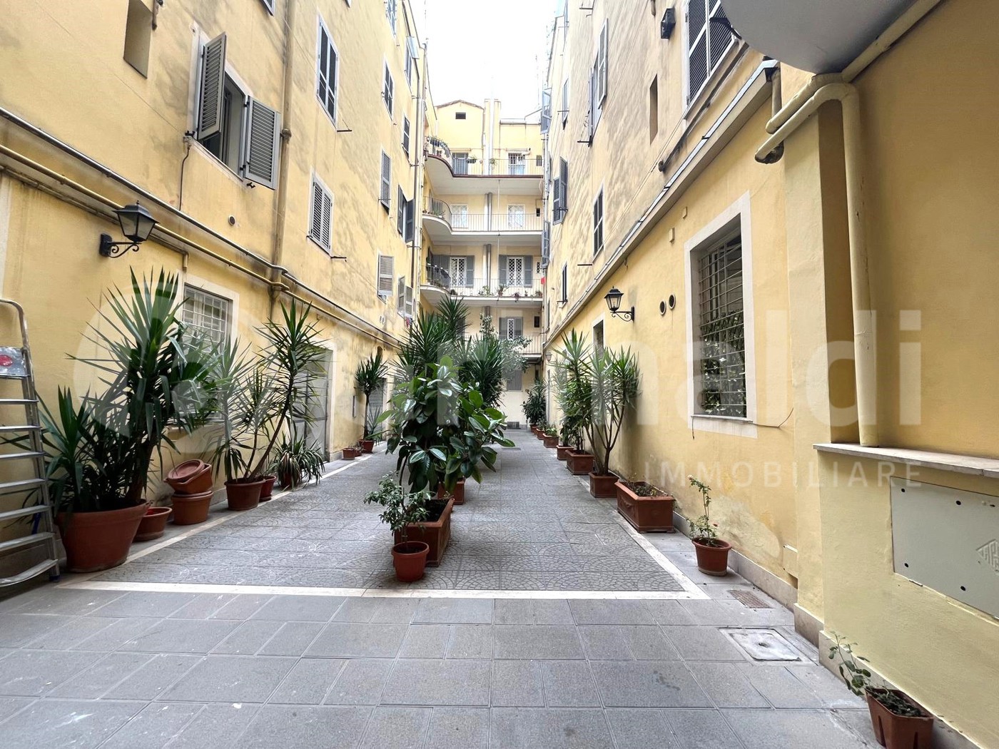 Trilocale arredato in affitto a Roma