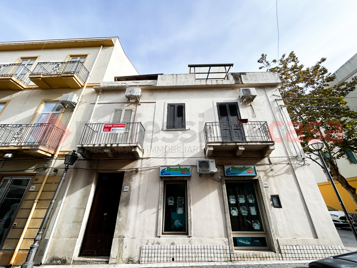 Casa indipendente da ristrutturare a Barcellona Pozzo di Gotto