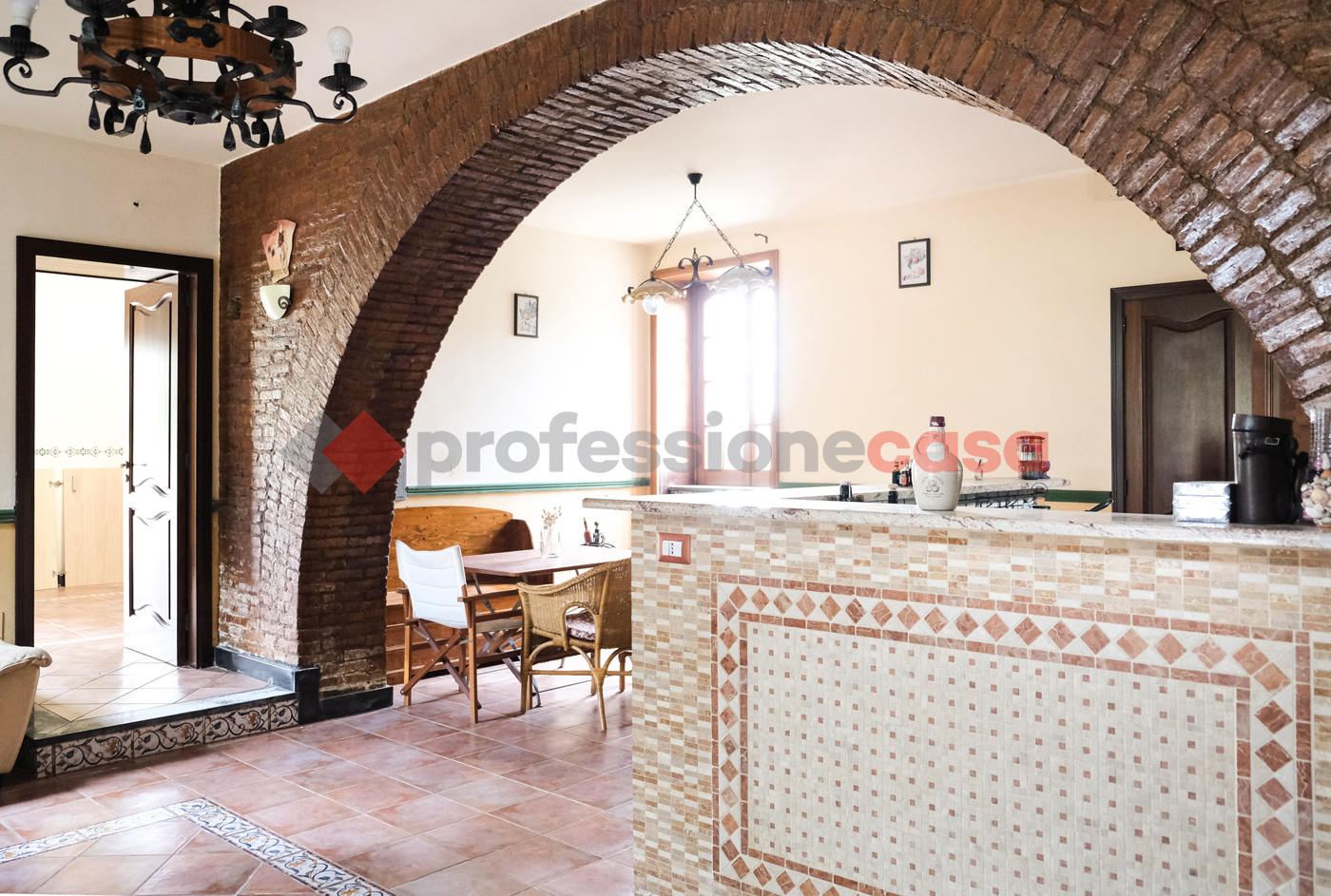 Casa indipendente con box a Monforte San Giorgio