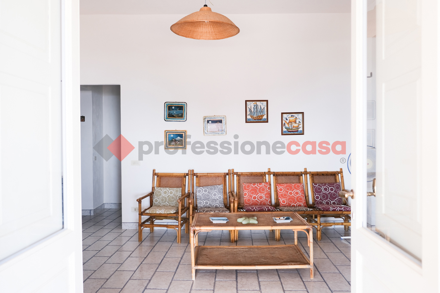 Villa con giardino a Santa Marina Salina