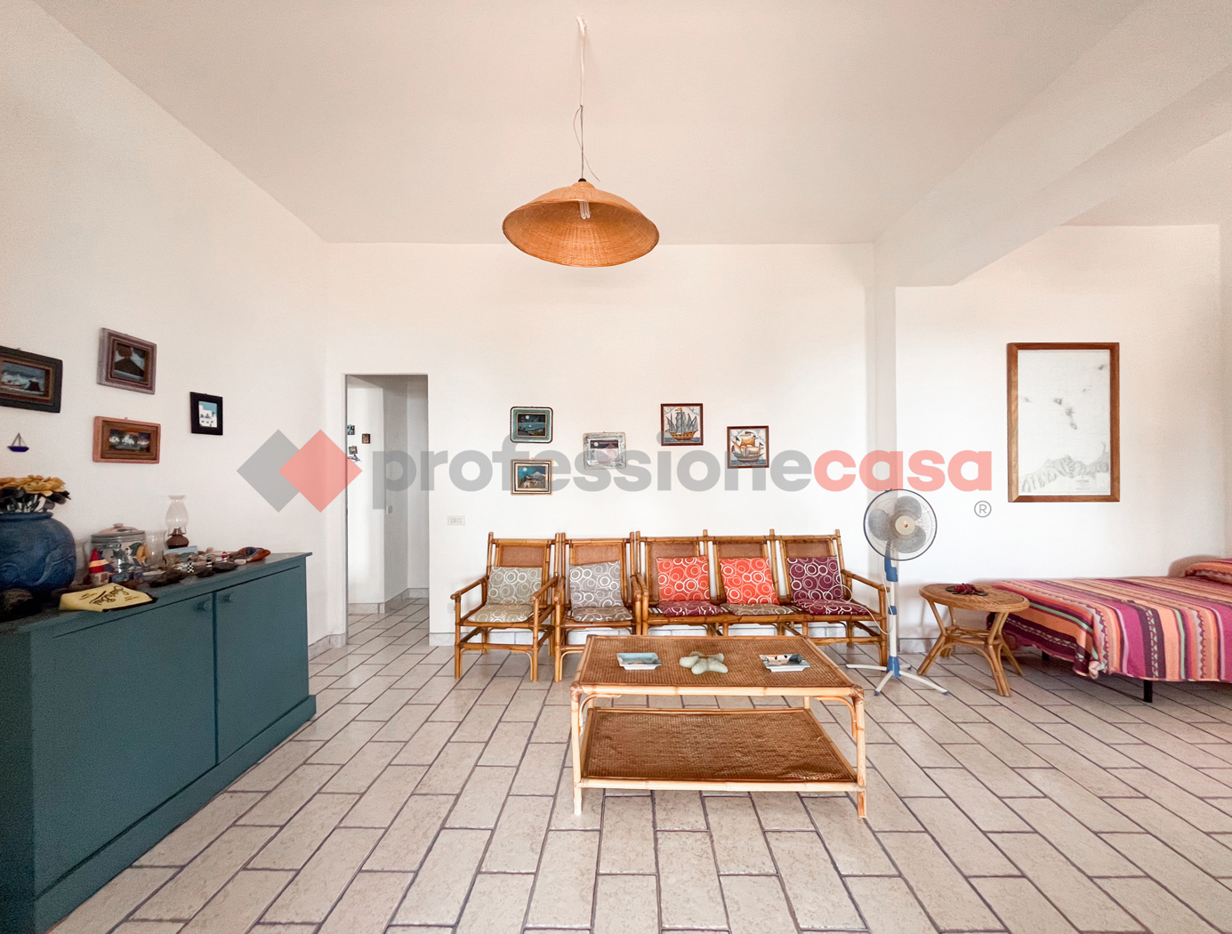 Villa con giardino a Santa Marina Salina