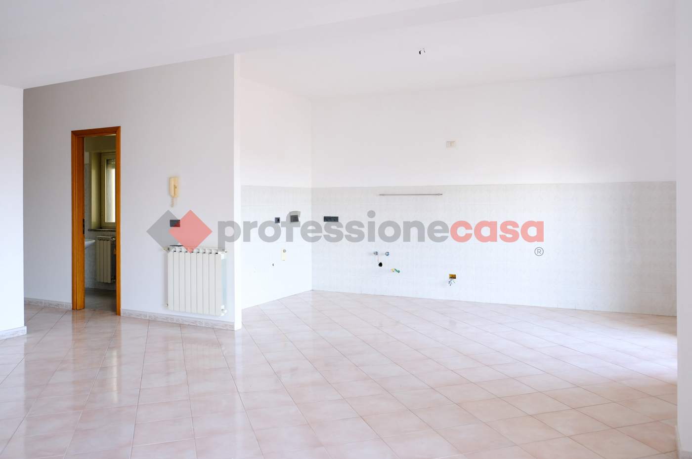 Quadrilocale con box a Pace del Mela