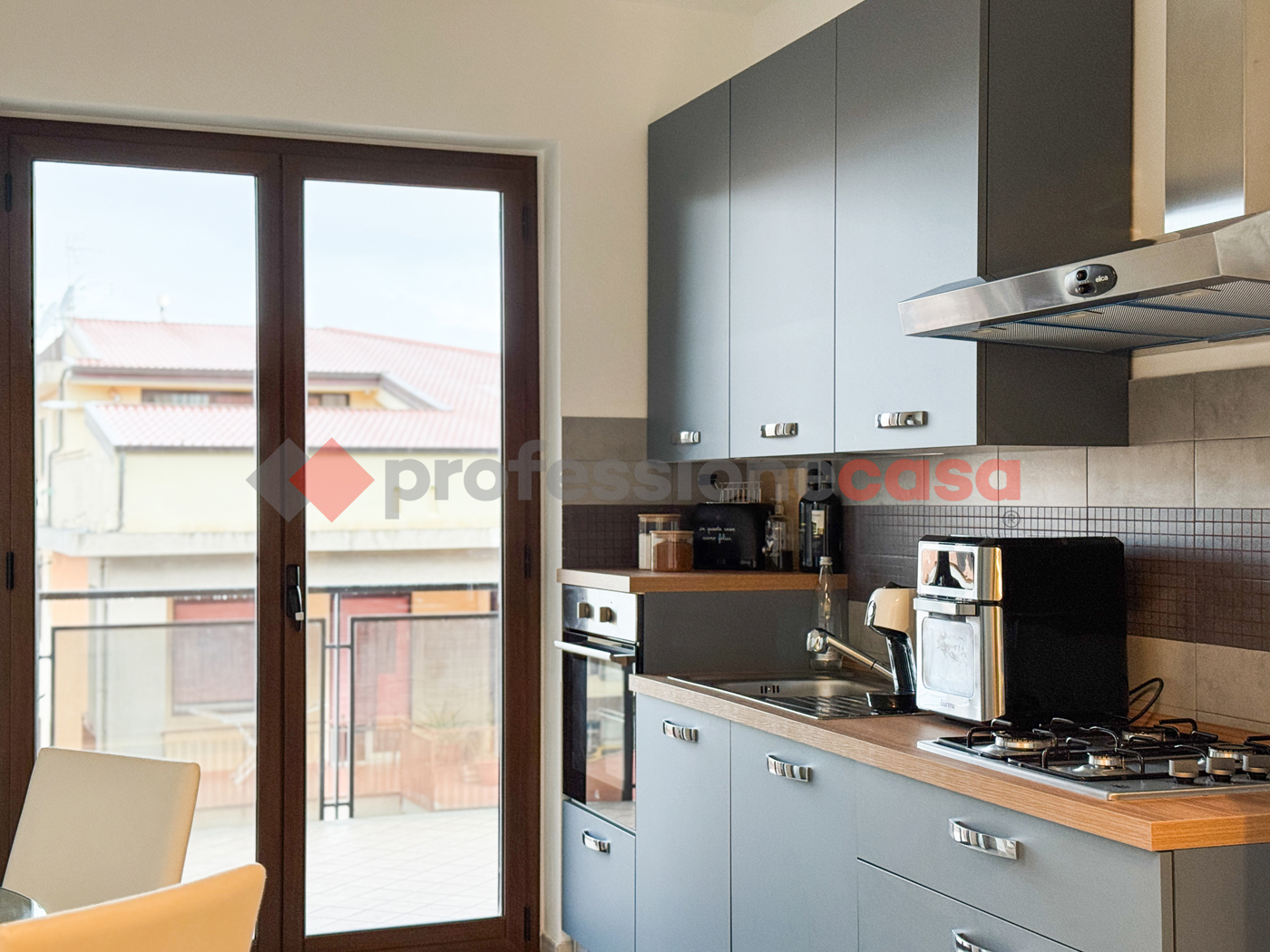 Trilocale arredato in affitto a Milazzo