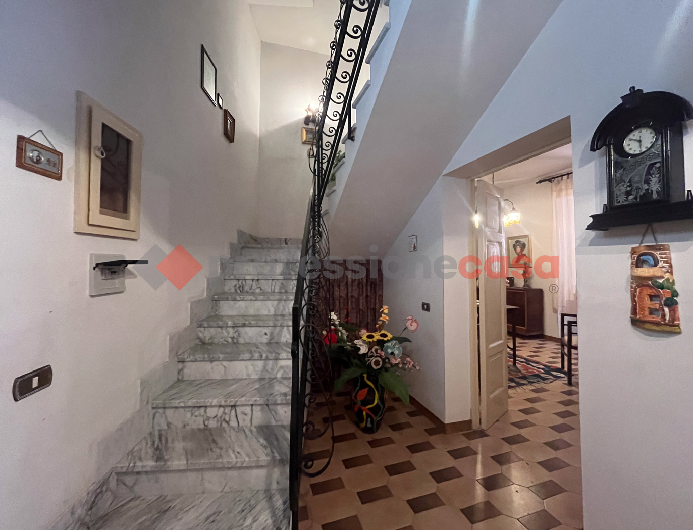 Casa indipendente in vendita a San Salvatore di Fitalia