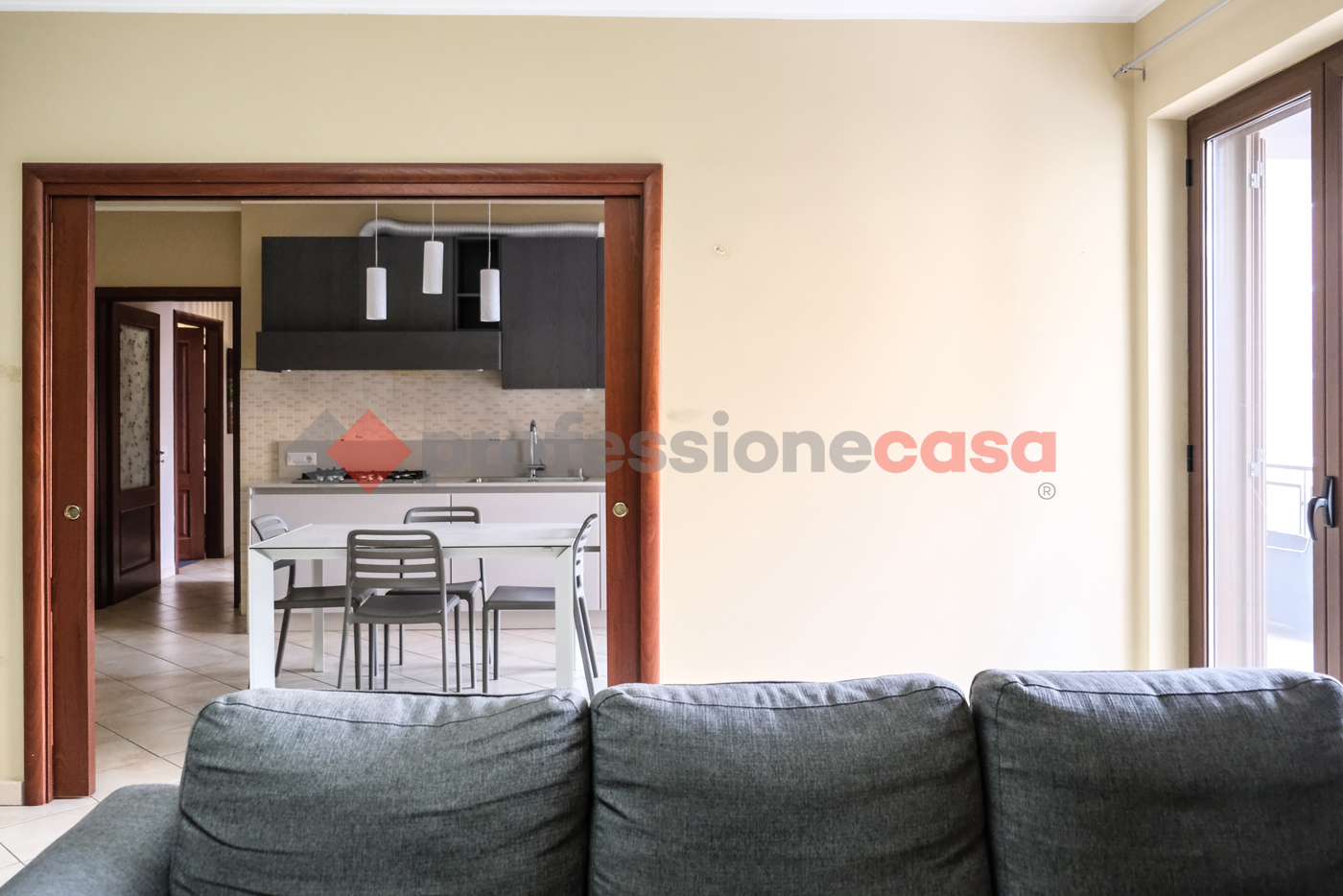 Trilocale arredato in affitto a Milazzo