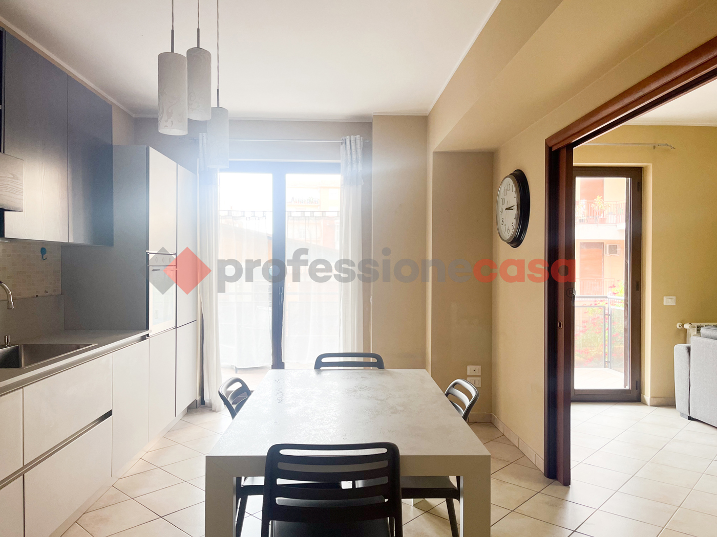 Trilocale arredato in affitto a Milazzo