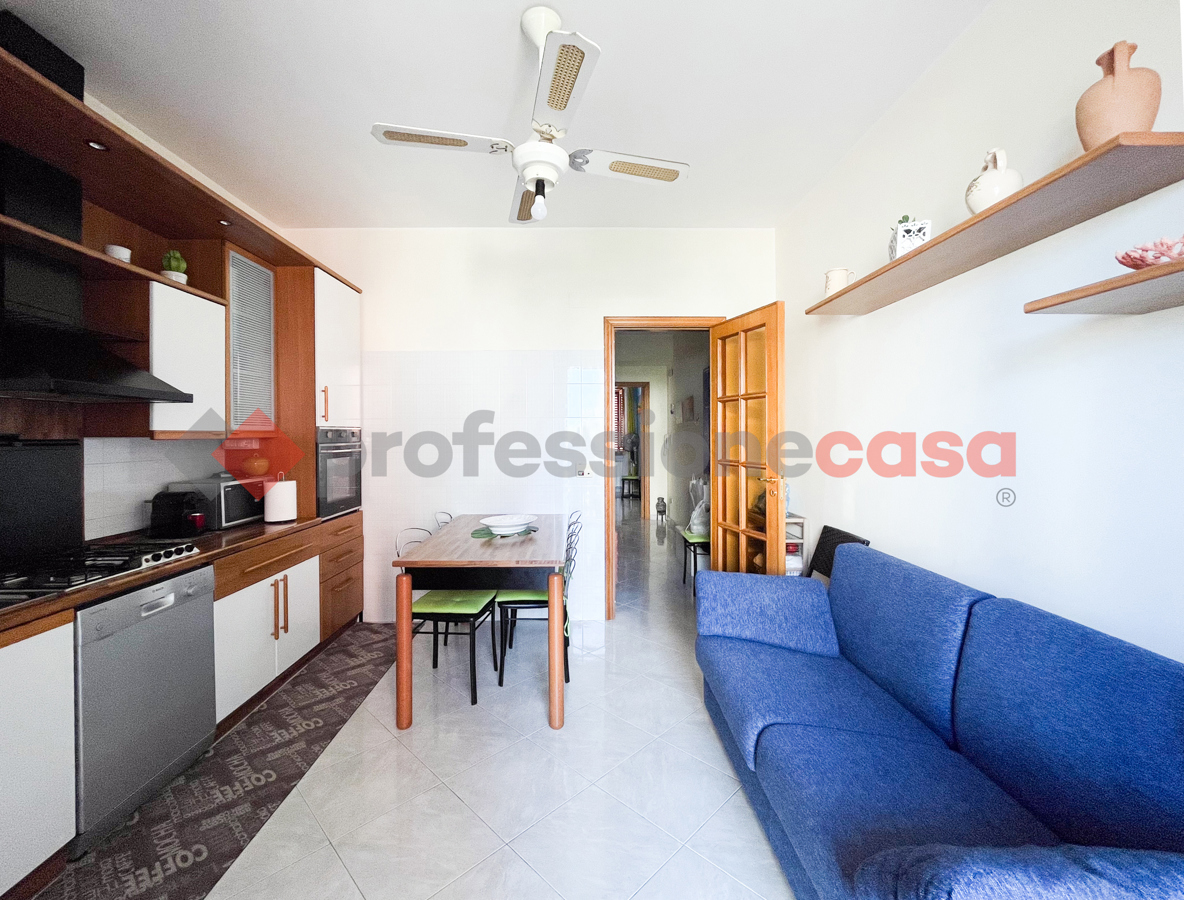 Quadrilocale arredato in affitto a Milazzo