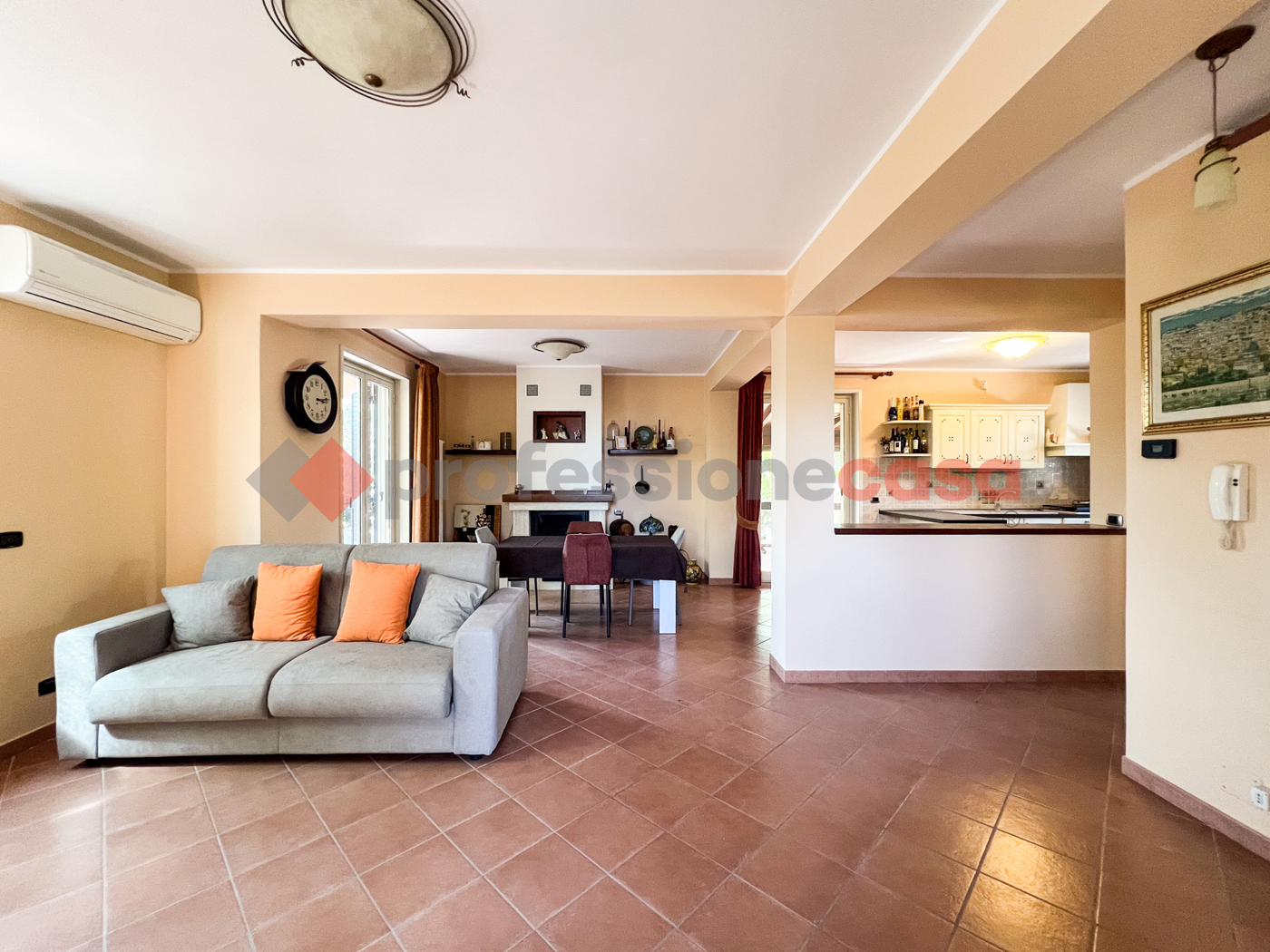 Villa con giardino a San Filippo del Mela