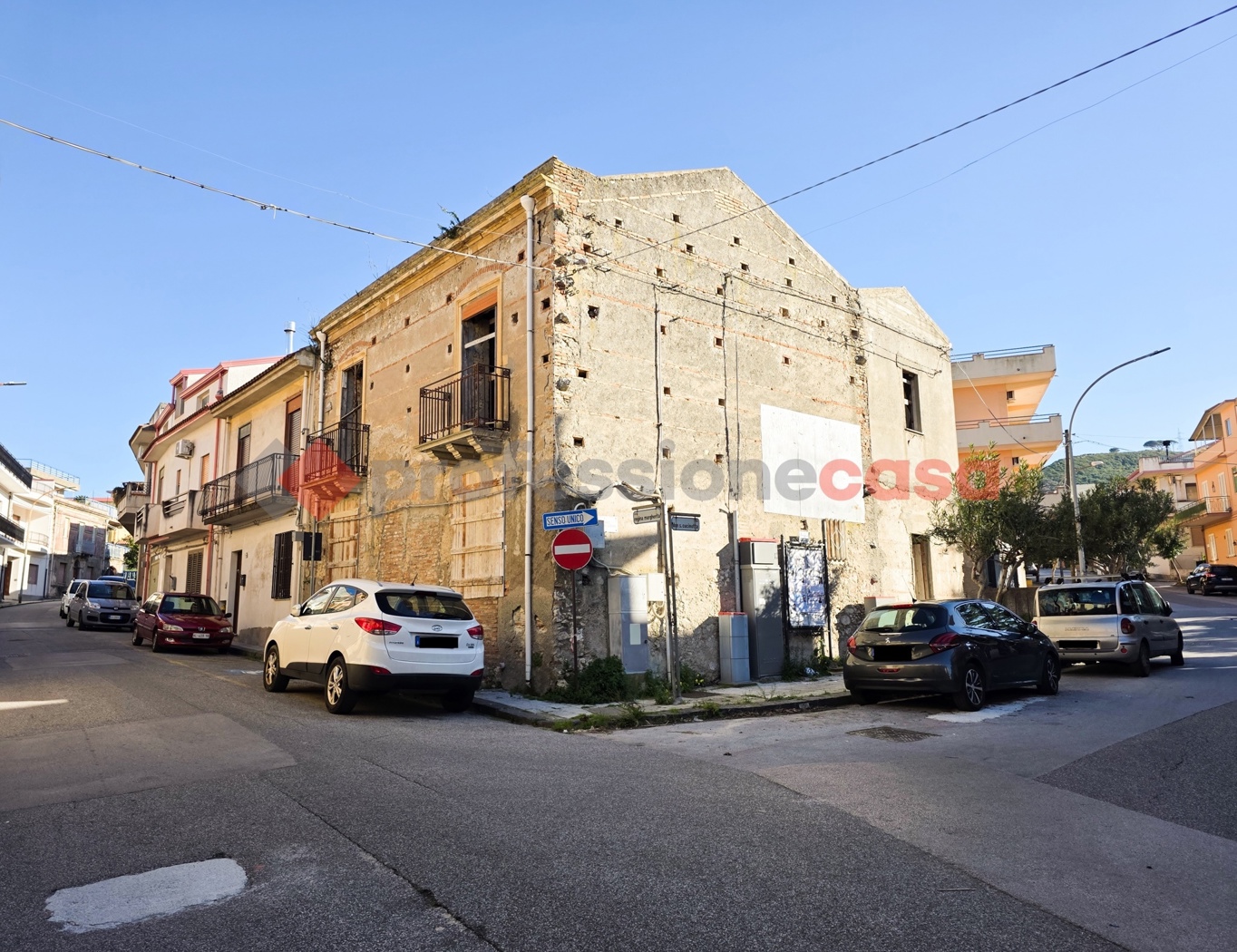 Casa indipendente da ristrutturare a Pace del Mela