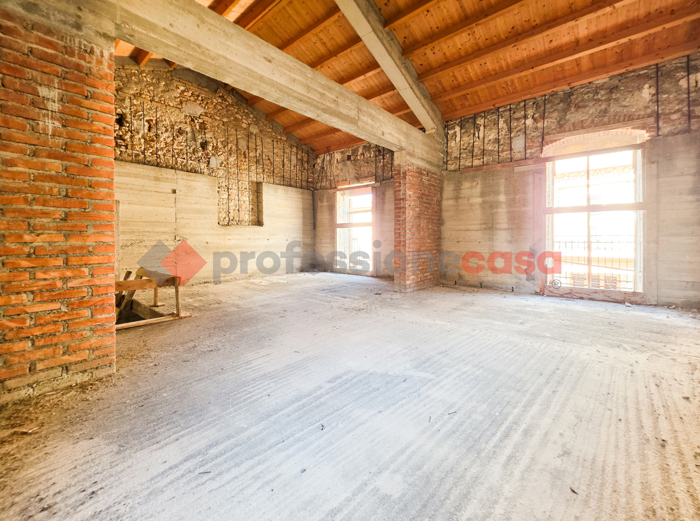 Casa indipendente da ristrutturare a Pace del Mela