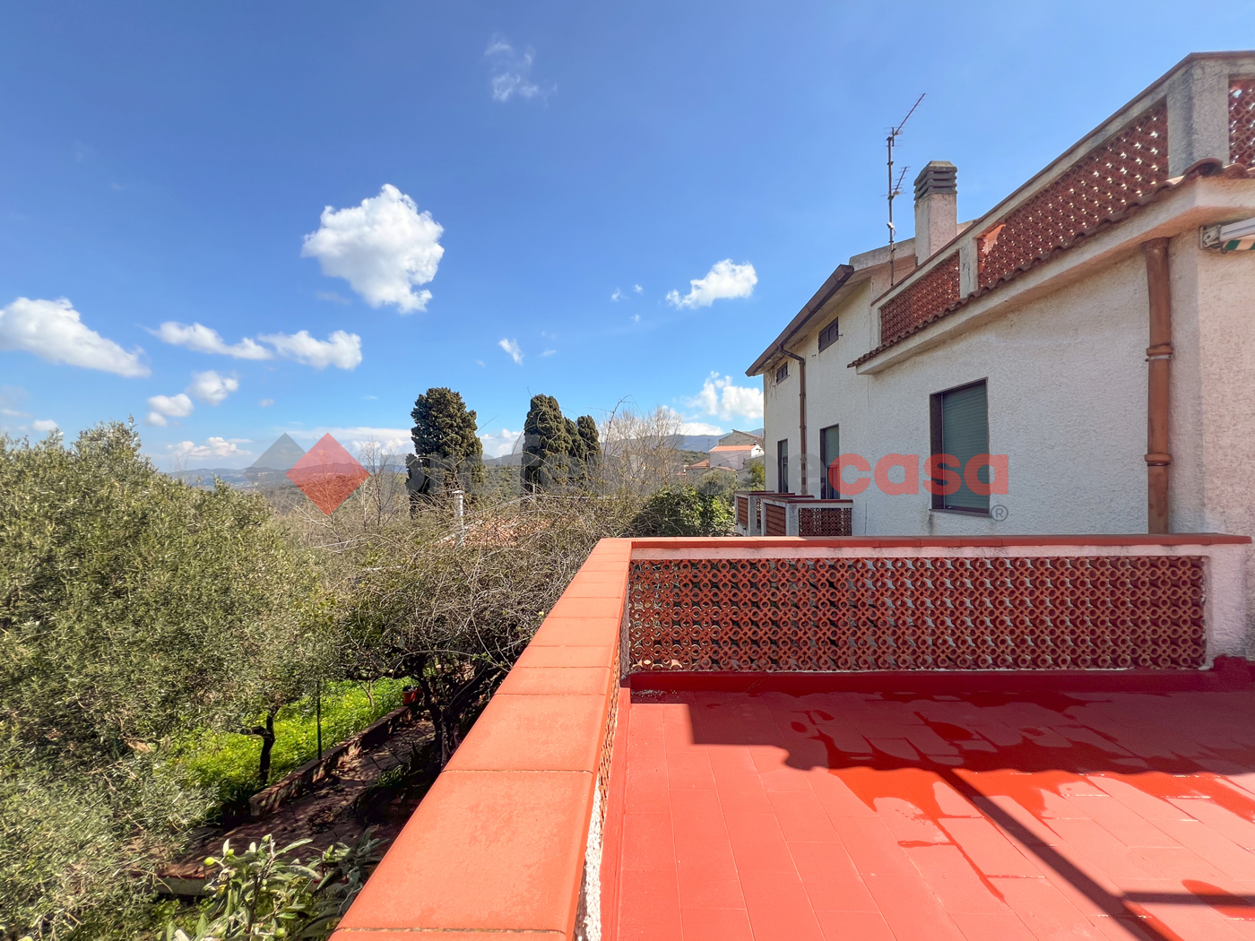 Casa indipendente con giardino a Spadafora