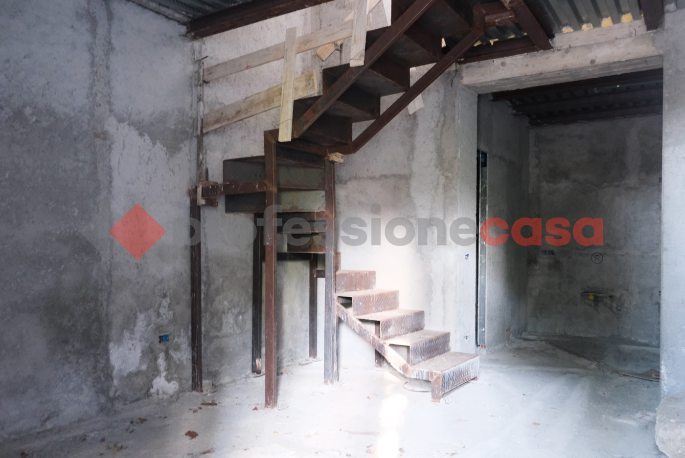 Casa indipendente da ristrutturare a Pace del Mela