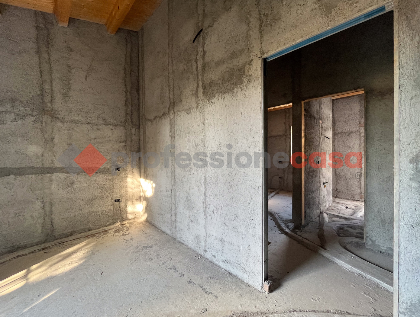 Casa indipendente da ristrutturare a Pace del Mela