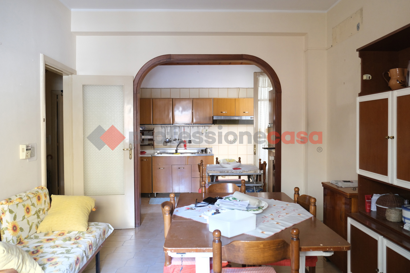 Quadrilocale in vendita a Barcellona Pozzo di Gotto