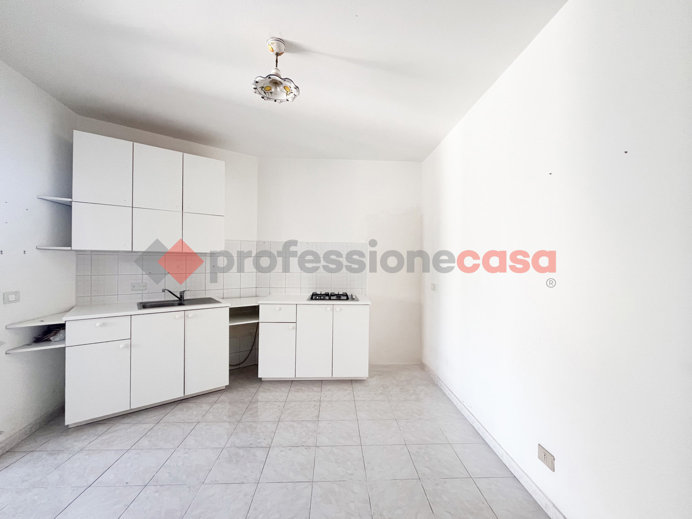 Trilocale con giardino a Milazzo