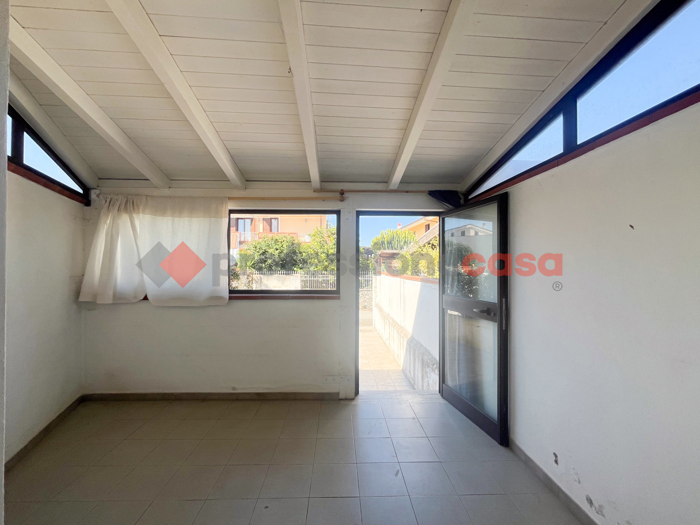 Trilocale con giardino a Milazzo