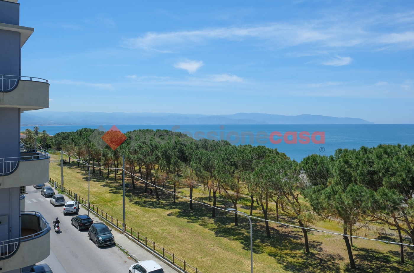 Quadrilocale da ristrutturare a Milazzo