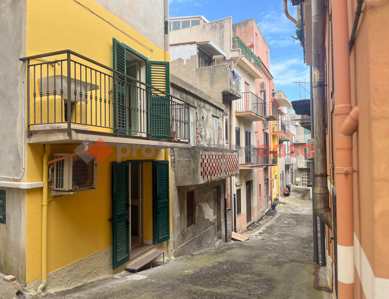 Casa indipendente arredata in affitto a Santa Lucia del Mela