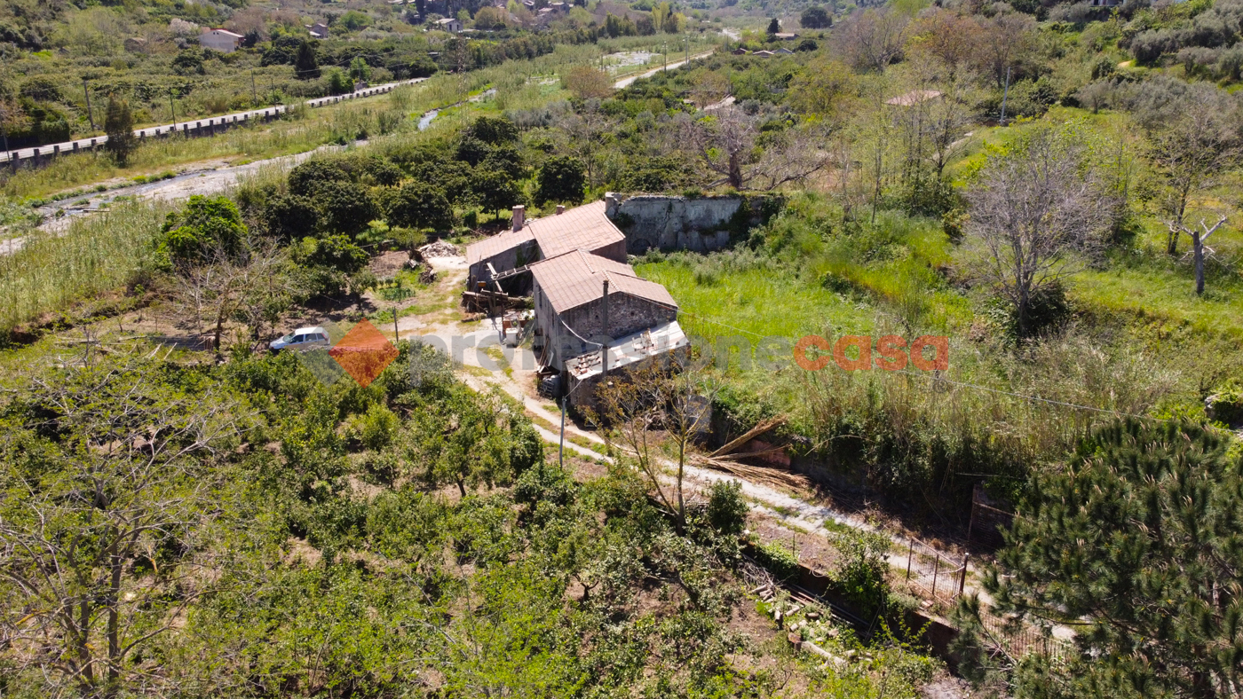 Rustico in vendita a San Filippo del Mela