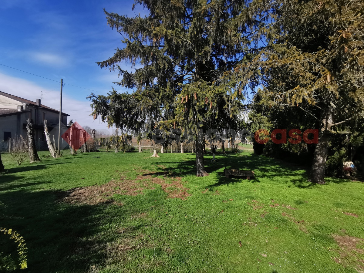 Villa Bifamiliare con giardino a Gazzo Veronese