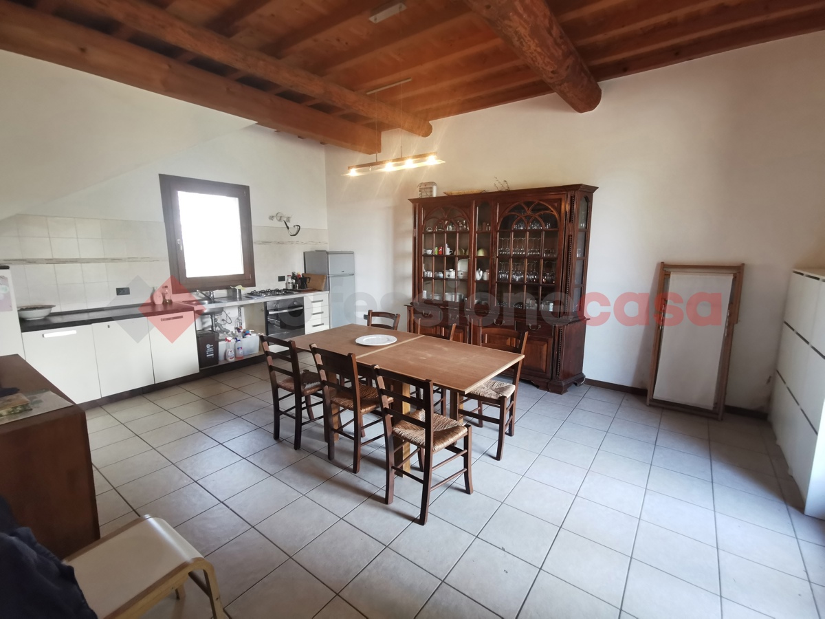 Villa Bifamiliare con giardino a Gazzo Veronese