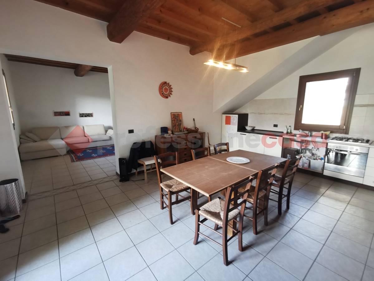 Villa Bifamiliare con giardino a Gazzo Veronese