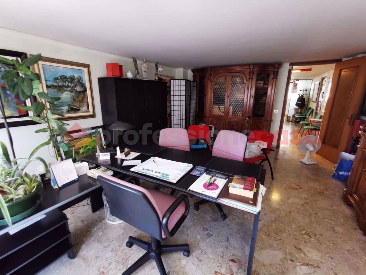 Ufficio in vendita a Casaleone