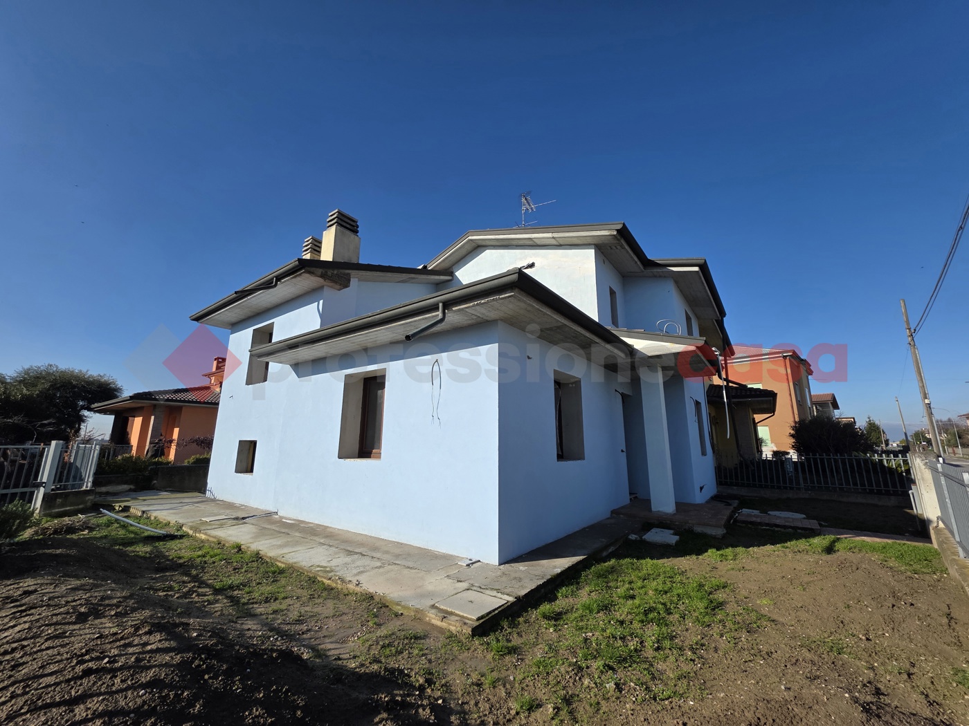 Villa Bifamiliare con giardino a Sanguinetto