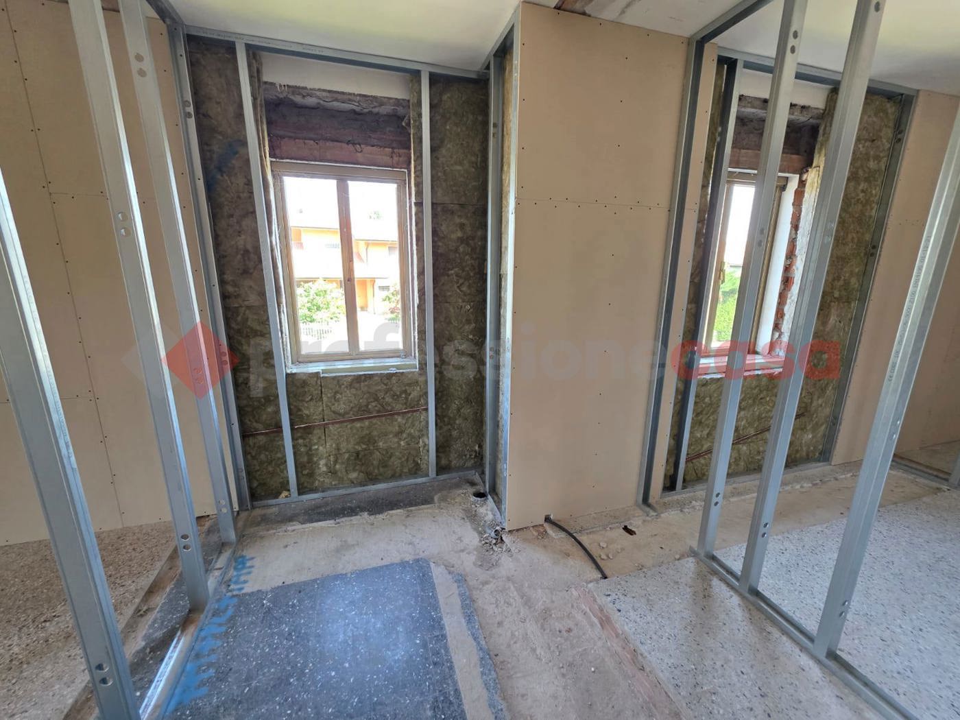 Casa indipendente con giardino a Concamarise
