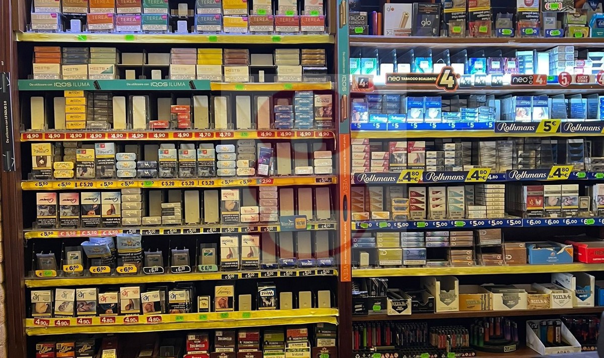 Attivit� commerciale in vendita a Casola di Napoli