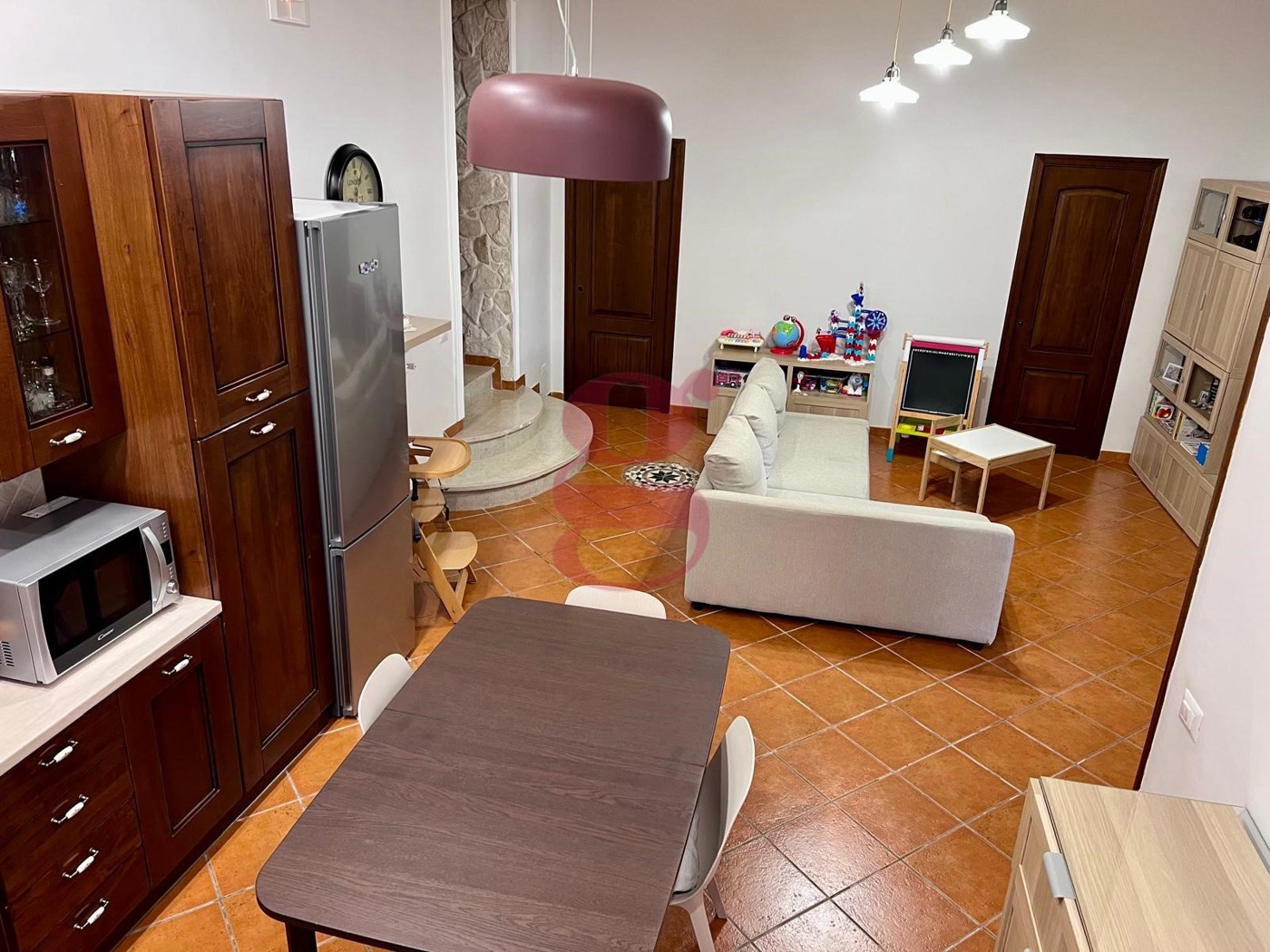 Quadrilocale in vendita a Lettere