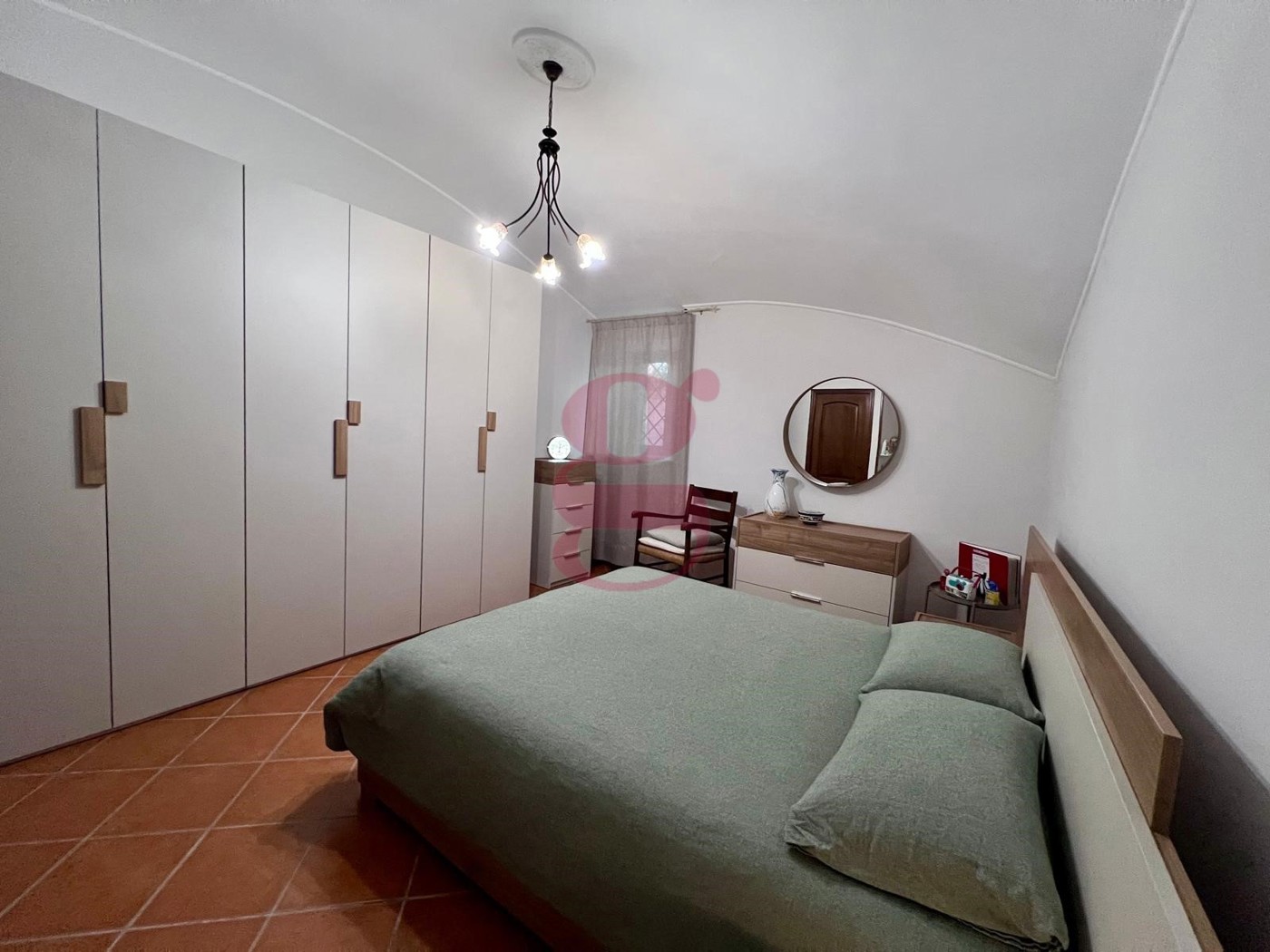 Quadrilocale in vendita a Lettere