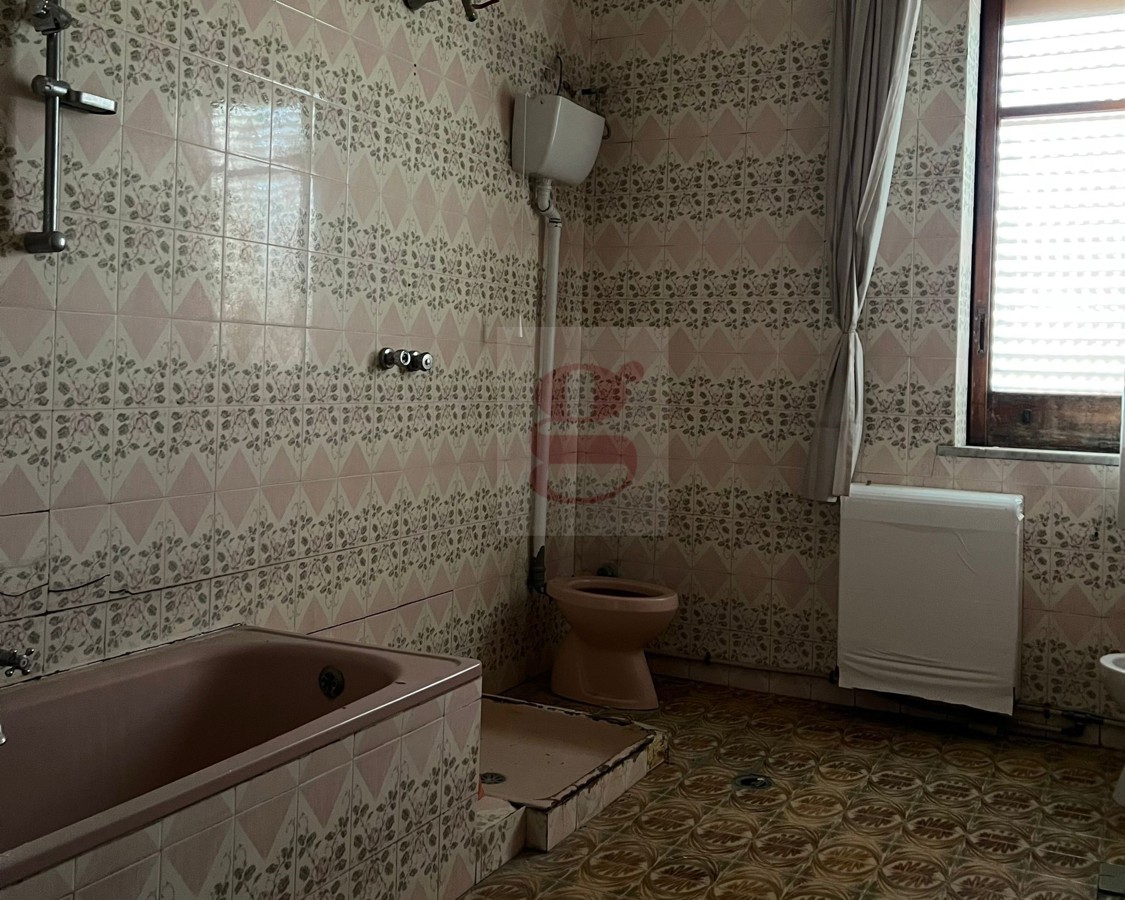 Quadrilocale da ristrutturare a Gragnano