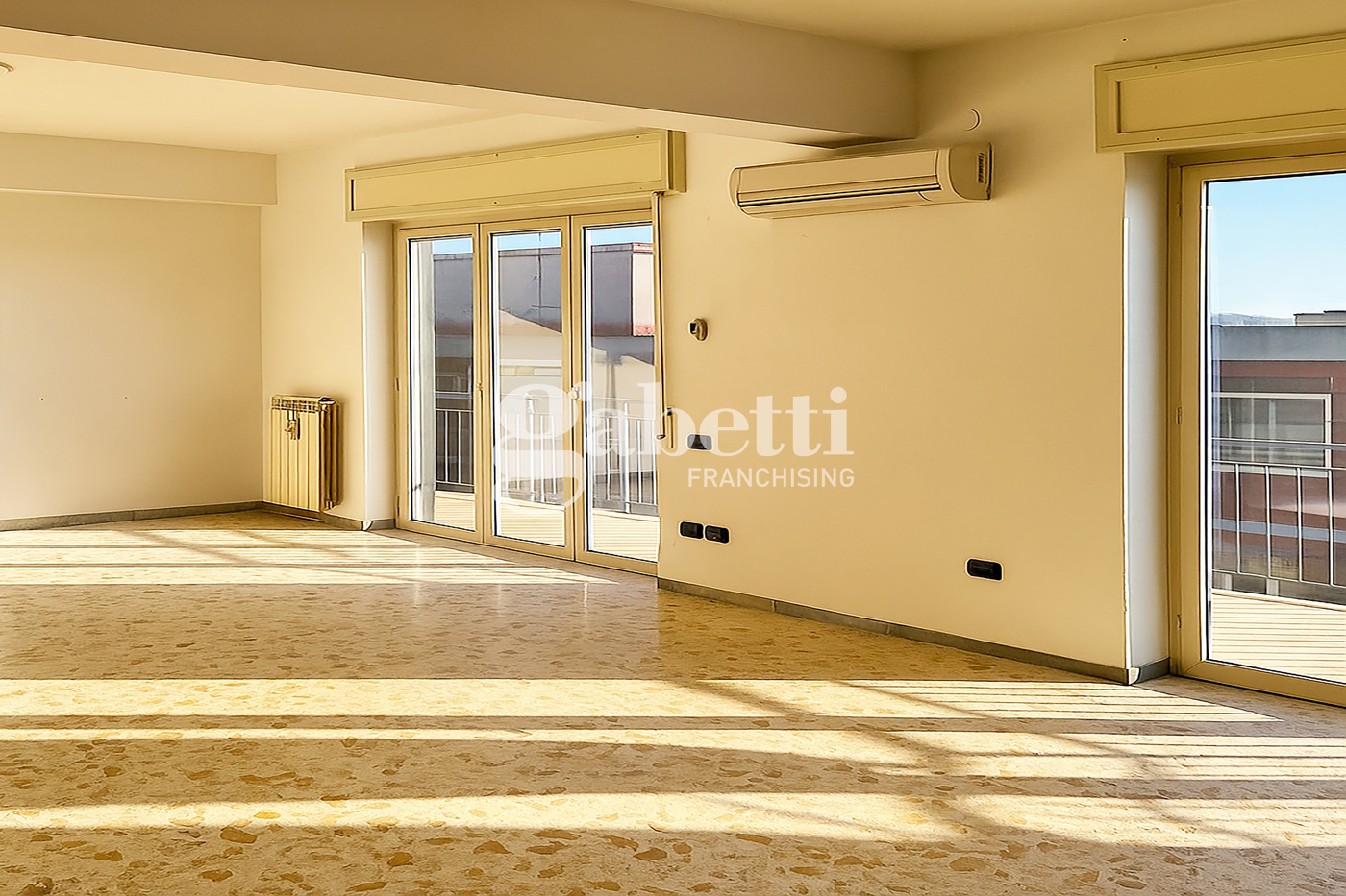 Appartamento in affitto a Napoli