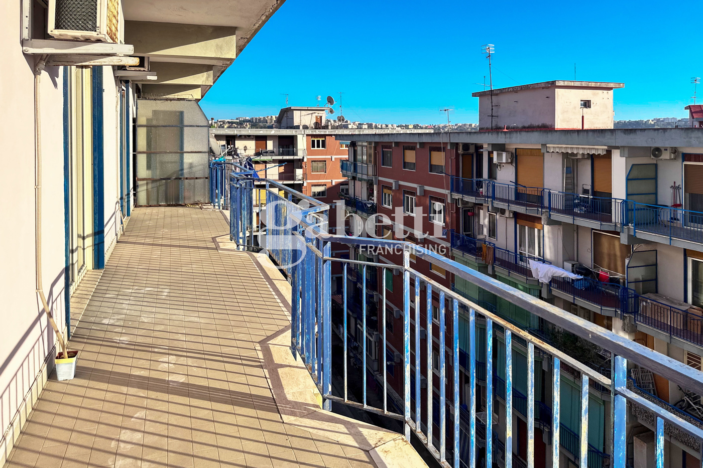 Appartamento in affitto a Napoli