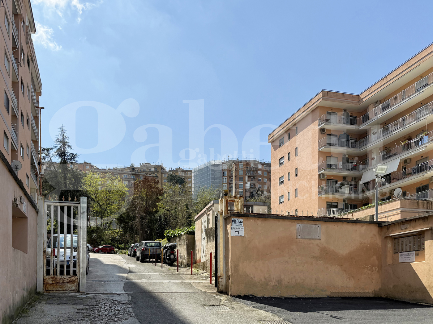 Negozio in affitto a Napoli