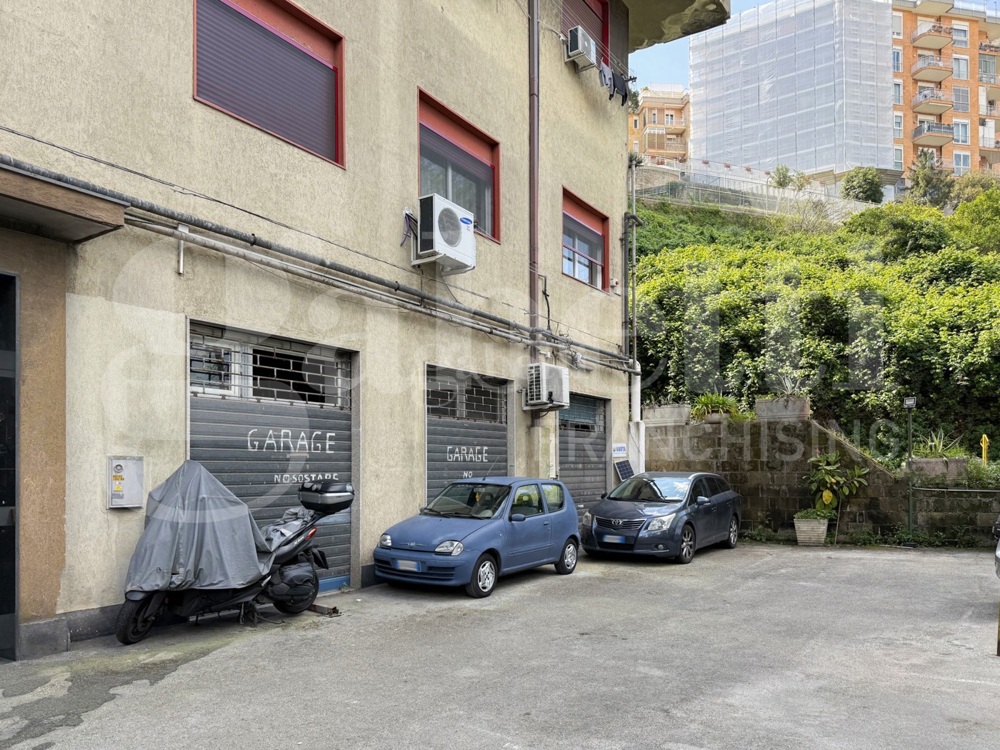 Negozio in affitto a Napoli