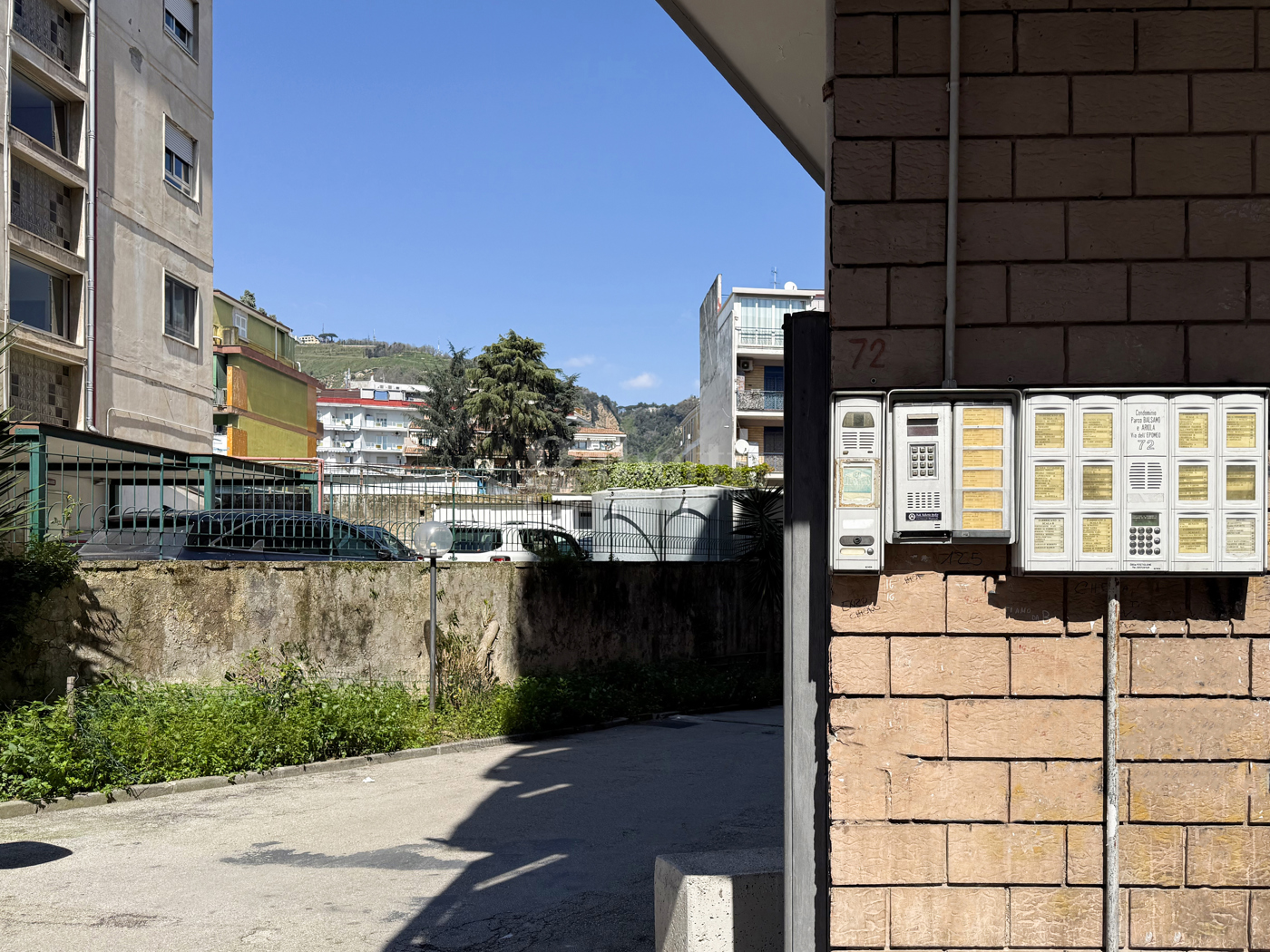 Ufficio con box a Napoli