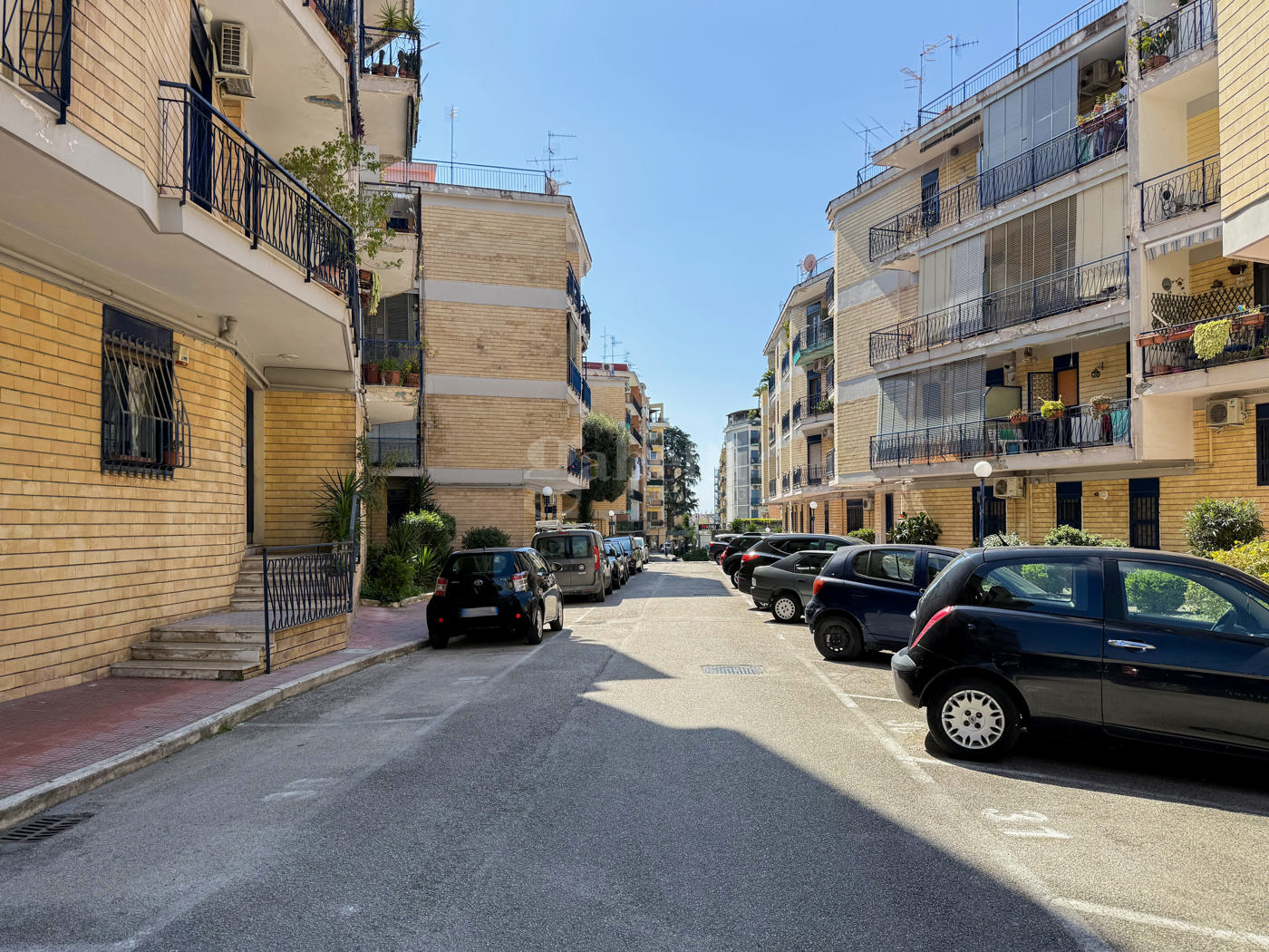 Ufficio con box a Napoli