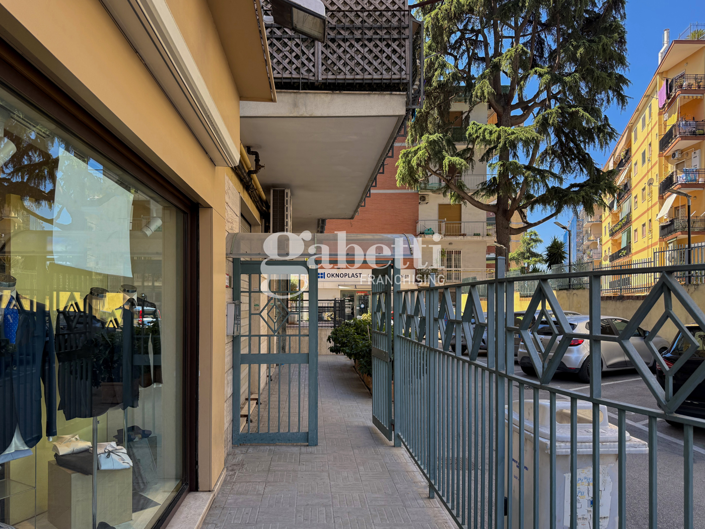 Bilocale ristrutturato a Napoli