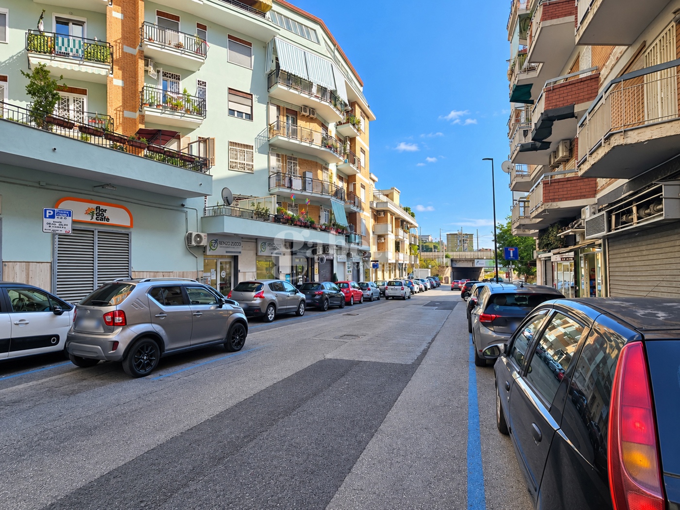 Negozio in affitto a Napoli