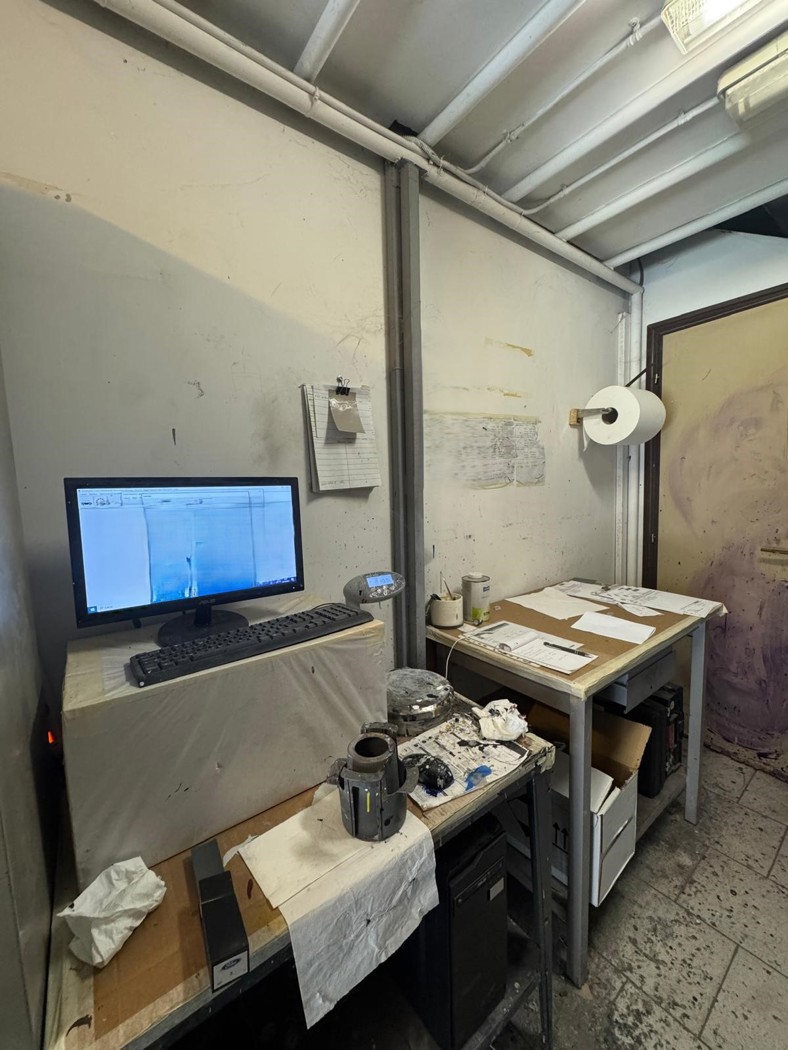 Capannone in vendita a Torino