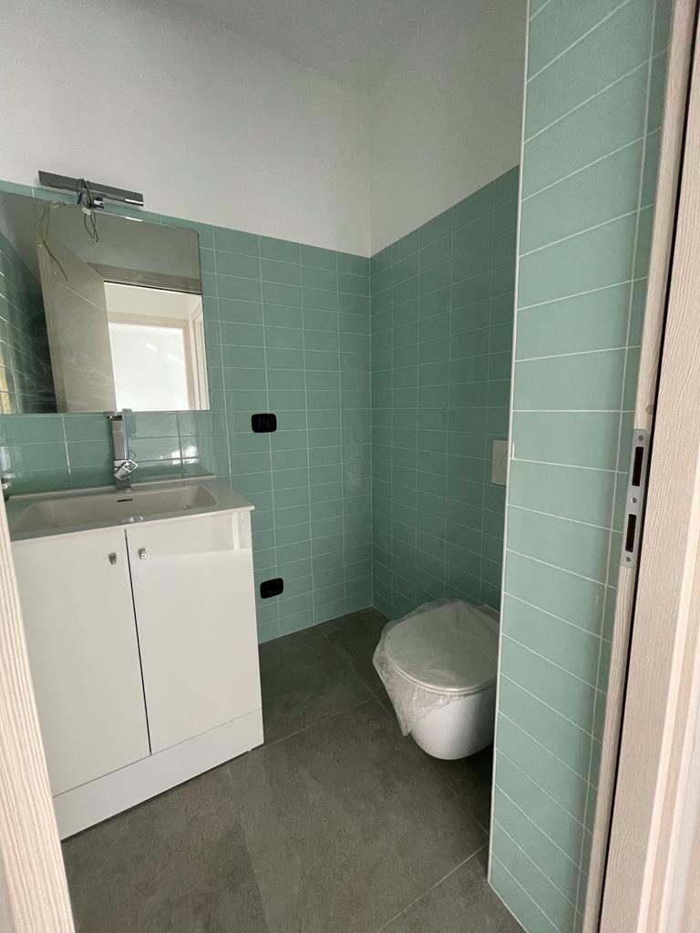 Quadrilocale con box a Collegno