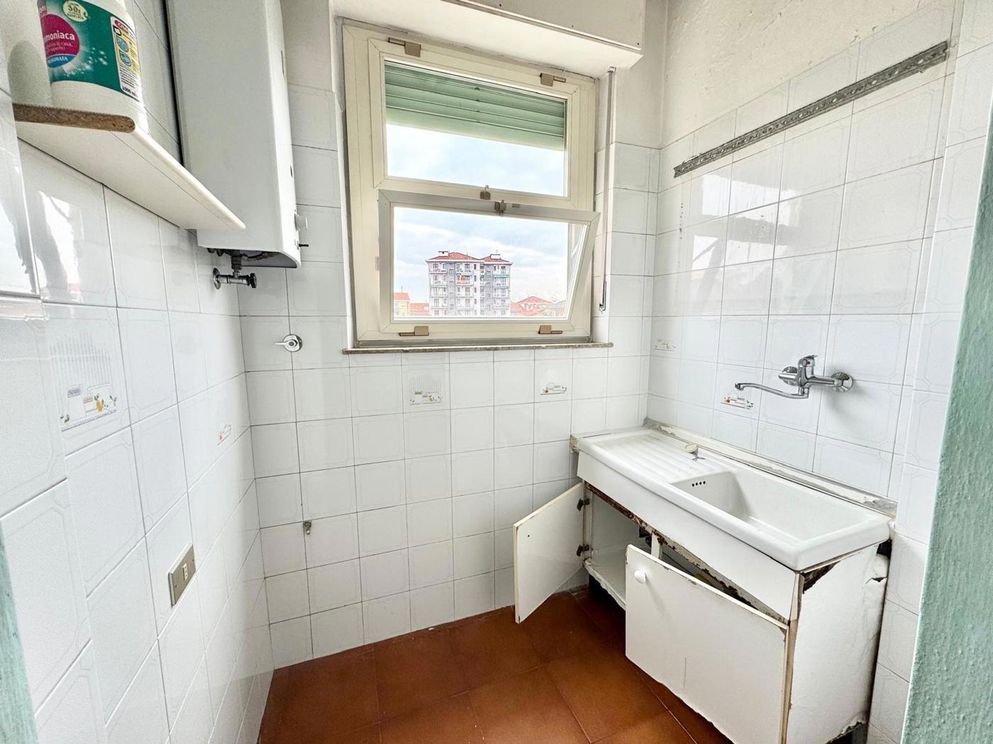 Trilocale da ristrutturare a Collegno